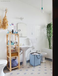 Cómo decorar baño pequeño Antiguo y pequeño